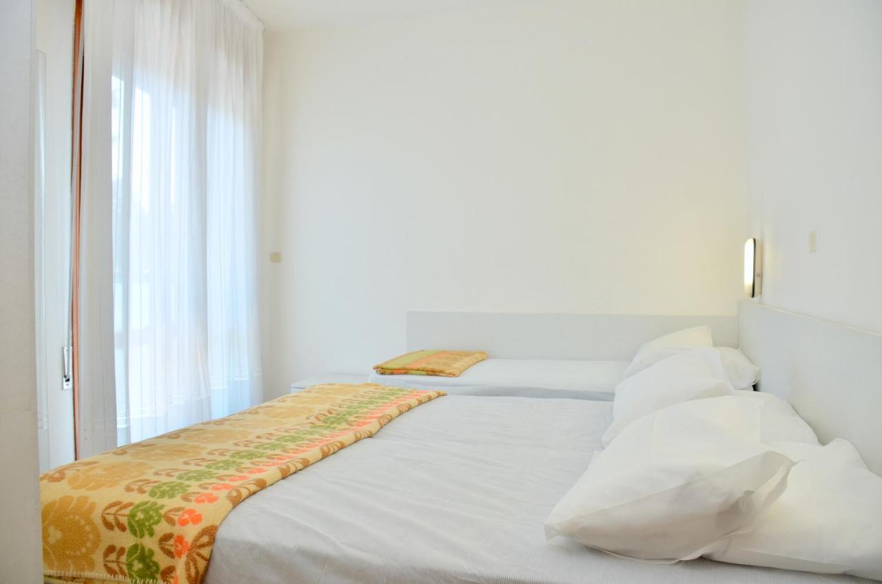 Altan Apartman Bibione Kültér fotó