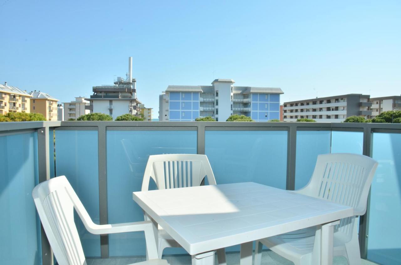 Altan Apartman Bibione Kültér fotó