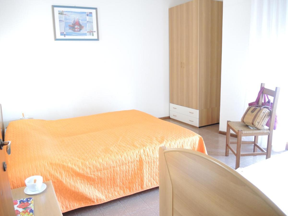 Altan Apartman Bibione Kültér fotó